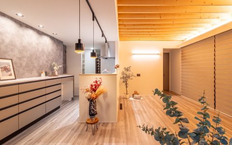 ズラス ト アワセル